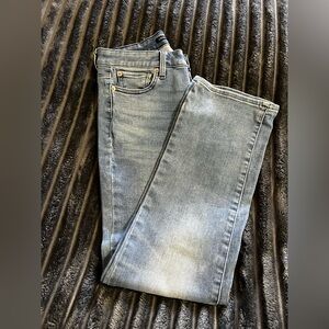 Lucky Brand Light Blue Midrise Straight Leg Jeans 8